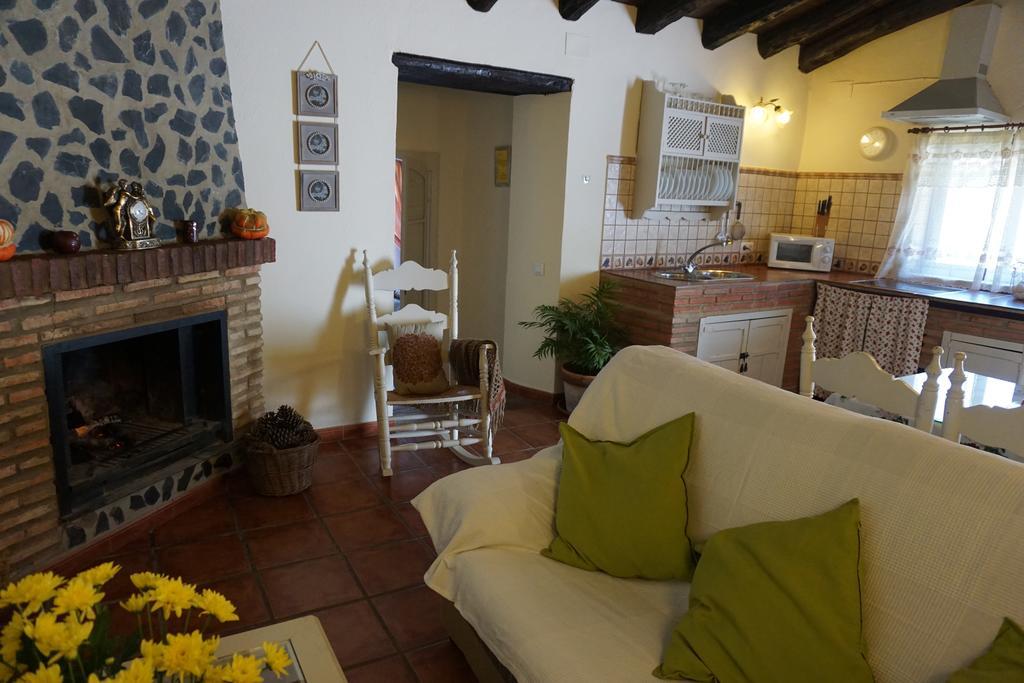 Alojamientos Turísticos Biarritz Fuenteheridos Habitación foto